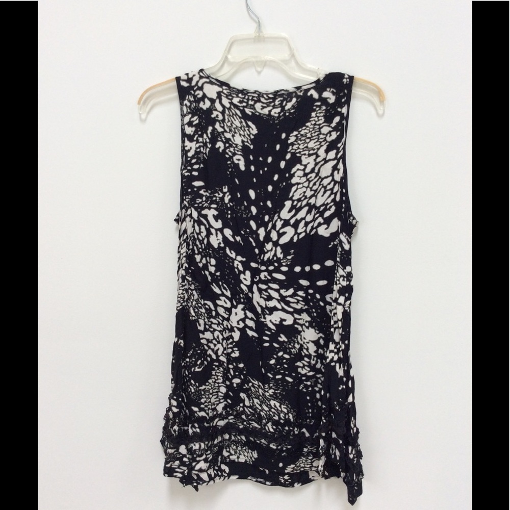 Style & Co. tunic. - Picture 2 of 5